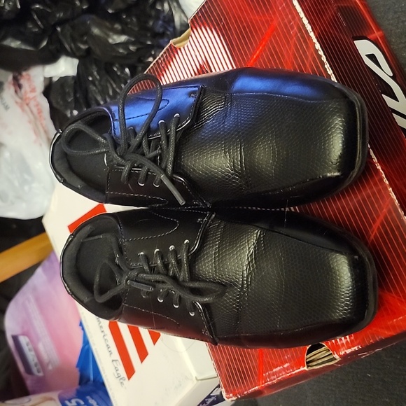 Boys dressed shoes